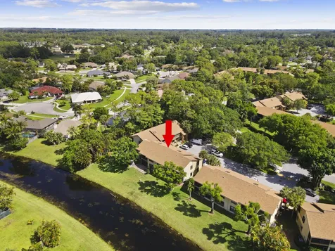 12970 Dartford Trail Wellington FL 33414