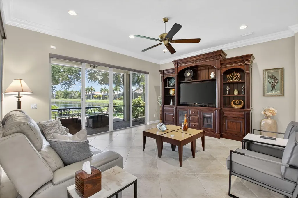 10788 Leaf Bridge Way Boynton Beach FL 33473