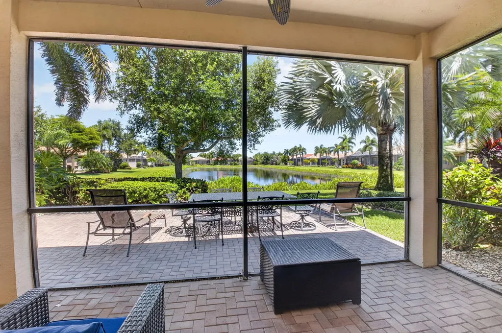 10788 Leaf Bridge Way Boynton Beach FL 33473