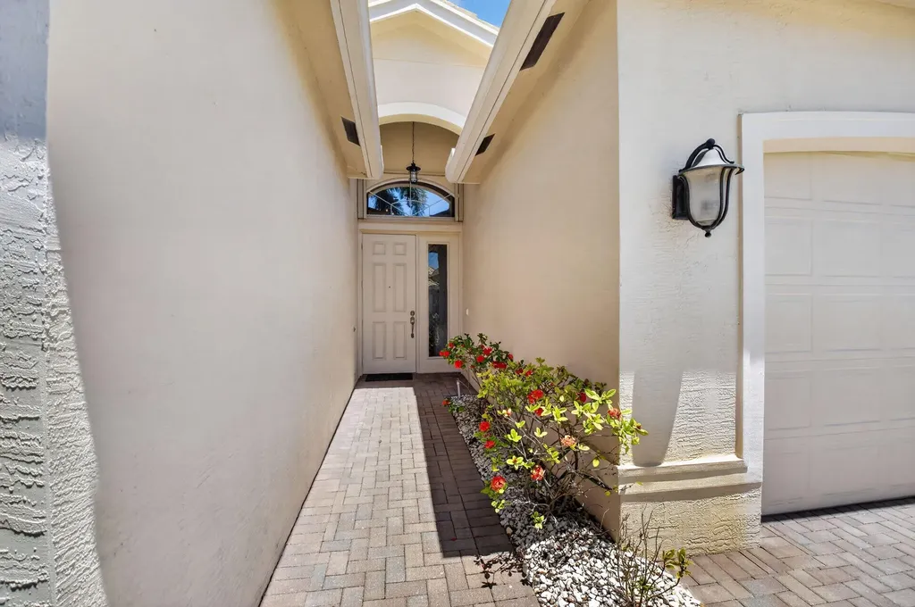10788 Leaf Bridge Way Boynton Beach FL 33473