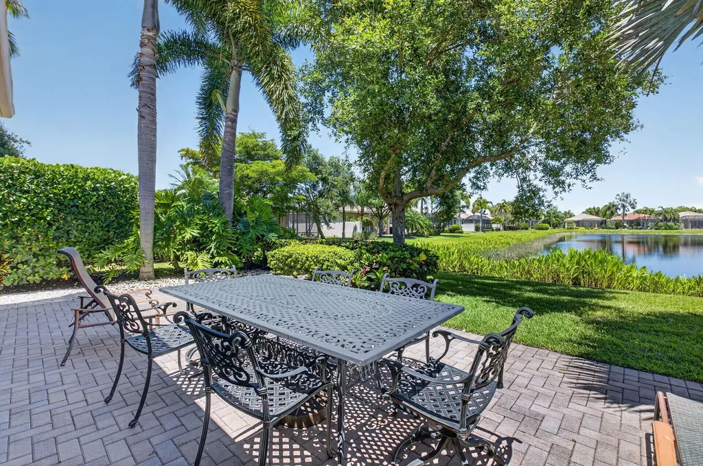 10788 Leaf Bridge Way Boynton Beach FL 33473