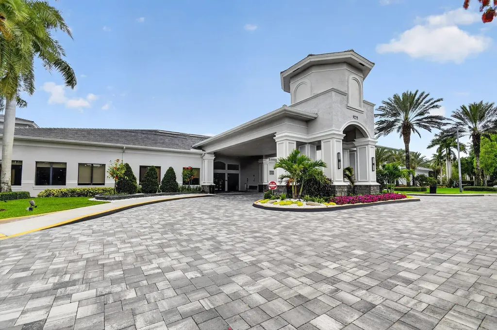 10788 Leaf Bridge Way Boynton Beach FL 33473