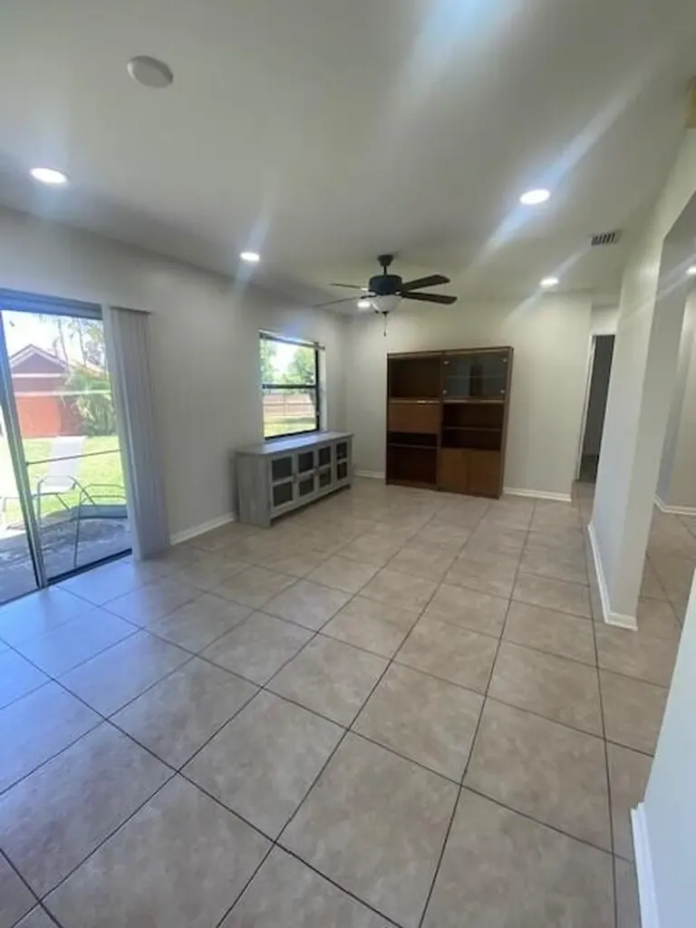 1100 Cameo Circle West Palm Beach FL 33417
