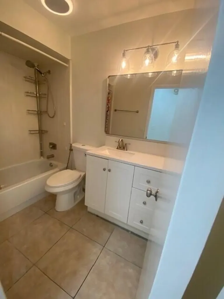 1100 Cameo Circle West Palm Beach FL 33417