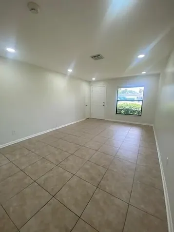 1100 Cameo Circle West Palm Beach FL 33417