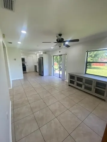 1100 Cameo Circle West Palm Beach FL 33417