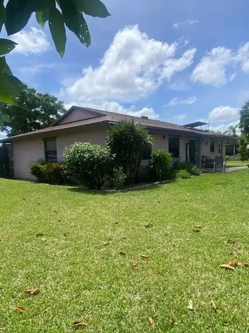 1100 Cameo Circle West Palm Beach FL 33417