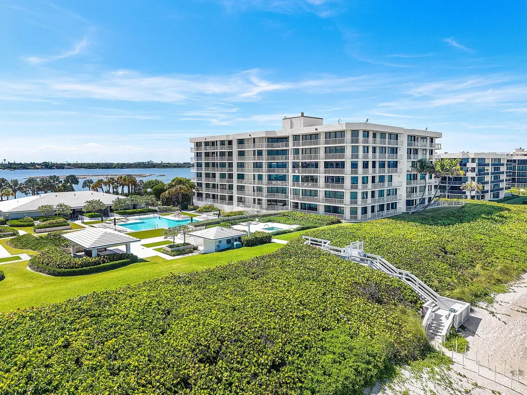3170 S Ocean Boulevard Palm Beach FL 33480