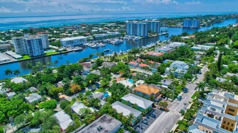 49 SE 7th Avenue Delray Beach FL 33483