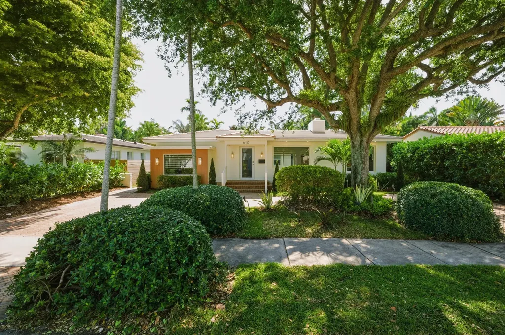 610 NE 16th Terrace Fort Lauderdale FL 33304