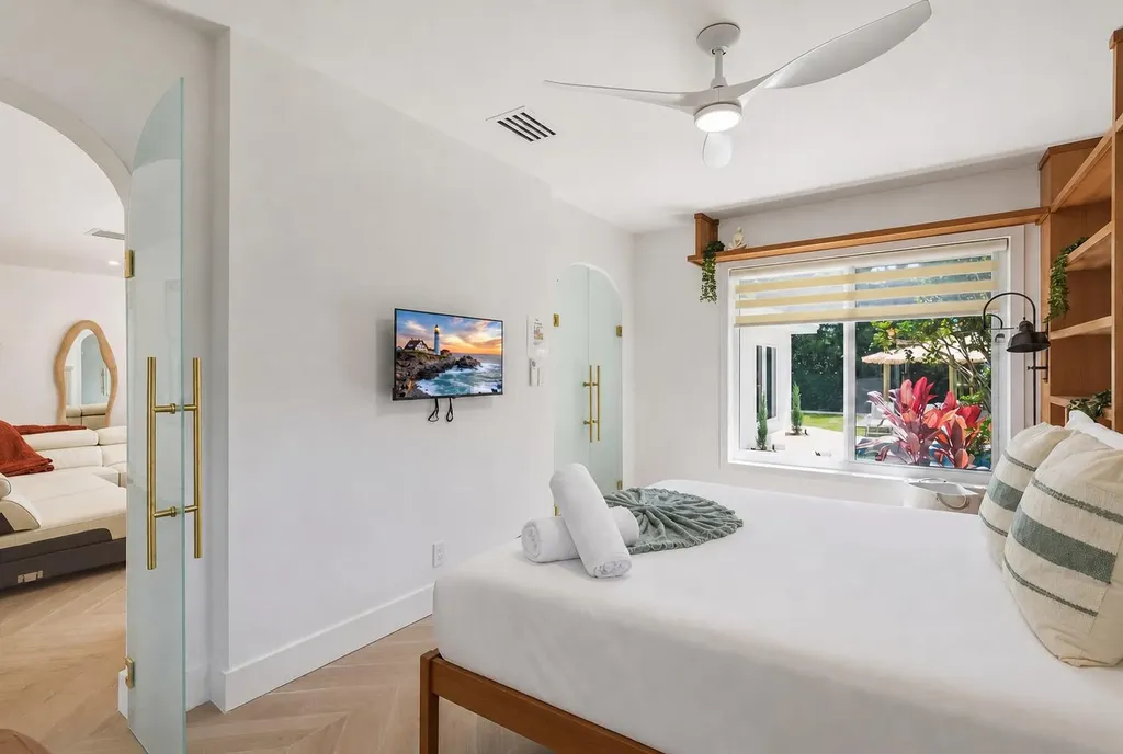 610 NE 16th Terrace Fort Lauderdale FL 33304