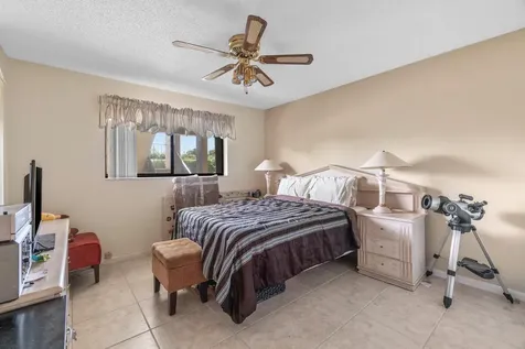 5550 Witney Drive Delray Beach FL 33484
