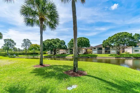 5550 Witney Drive Delray Beach FL 33484