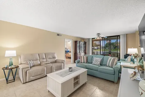 5550 Witney Drive Delray Beach FL 33484