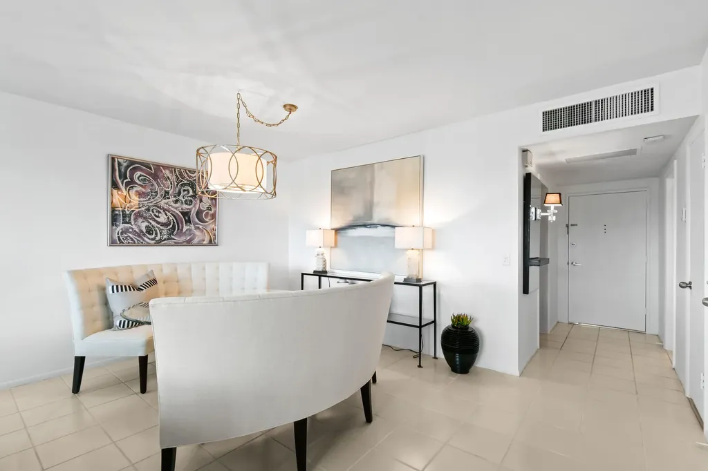 2295 S Ocean Boulevard Palm Beach FL 33480