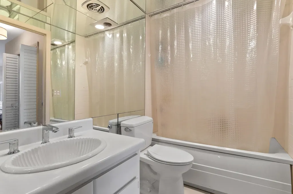 2295 S Ocean Boulevard Palm Beach FL 33480
