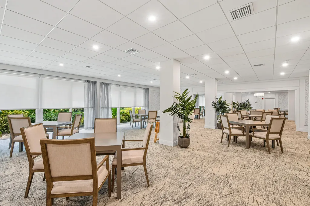 2295 S Ocean Boulevard Palm Beach FL 33480
