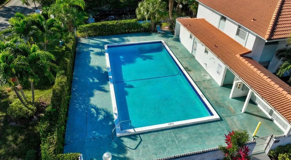 2730 Forest Hills Boulevard Coral Springs FL 33065