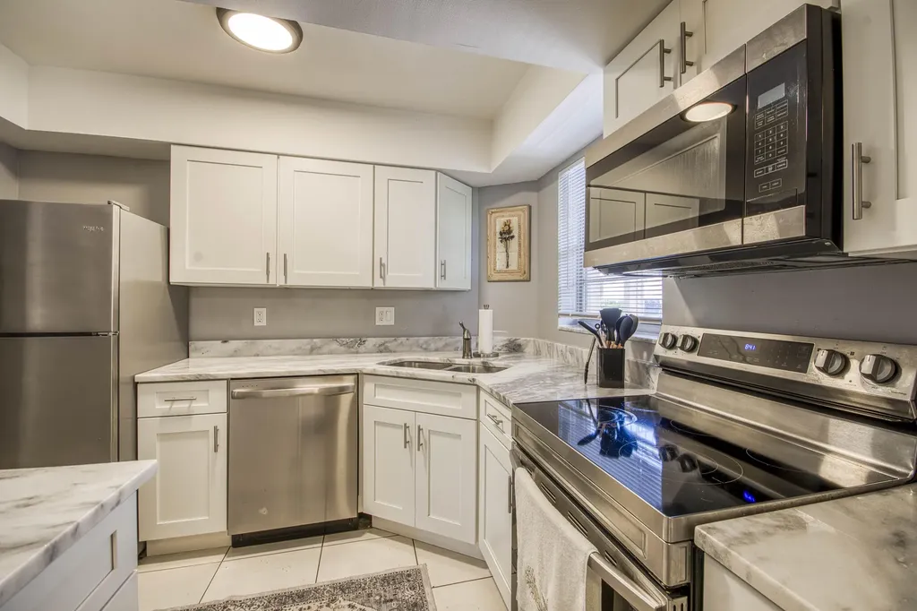 18081 SE Country Club Drive Jupiter FL 33469