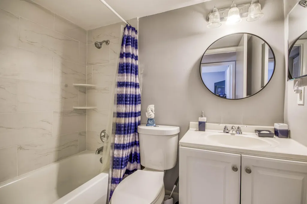 18081 SE Country Club Drive Jupiter FL 33469