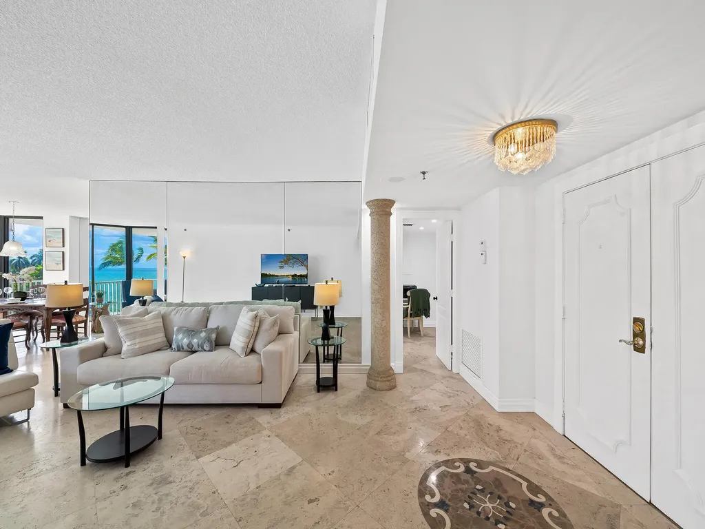 2917 S Ocean Boulevard Highland Beach FL 33487