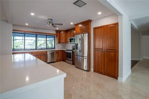 5100 SW 104th Avenue Cooper City FL 33328