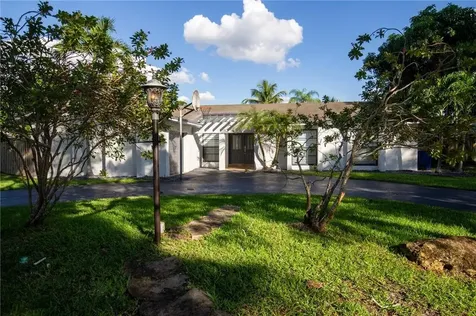 5100 SW 104th Avenue Cooper City FL 33328