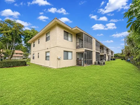 8512 NW 35th Court Coral Springs FL 33065
