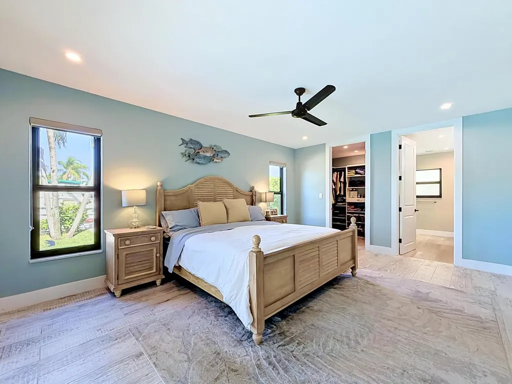 3851 NE 24th Avenue Lighthouse Point FL 33064