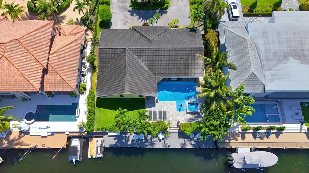 3851 NE 24th Avenue Lighthouse Point FL 33064
