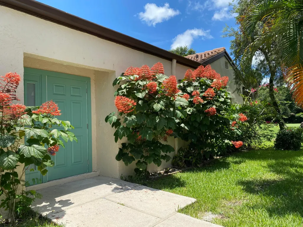 21952 Cypress Drive Boca Raton FL 33433