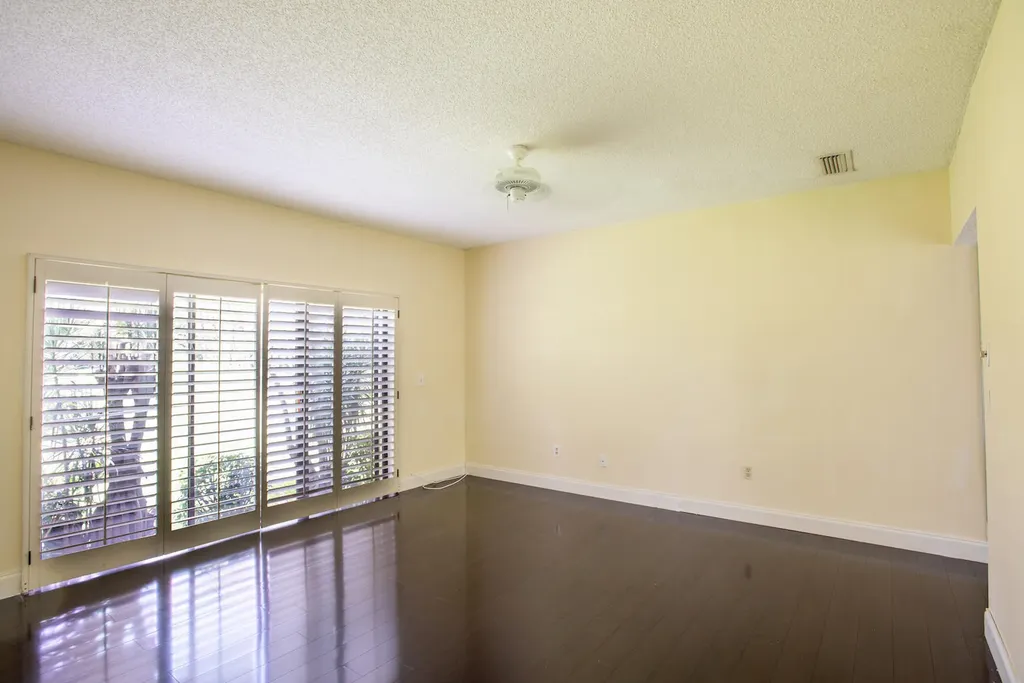 21952 Cypress Drive Boca Raton FL 33433