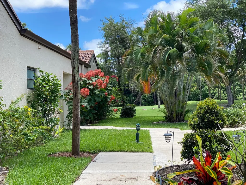 21952 Cypress Drive Boca Raton FL 33433
