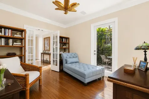 286 Jamaica Lane Palm Beach FL 33480