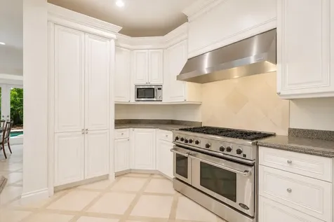 286 Jamaica Lane Palm Beach FL 33480