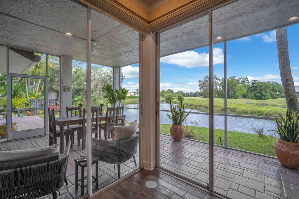 11813 Pebblewood Drive Wellington FL 33414
