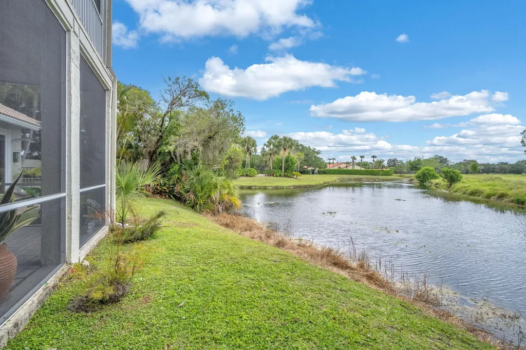 11813 Pebblewood Drive Wellington FL 33414