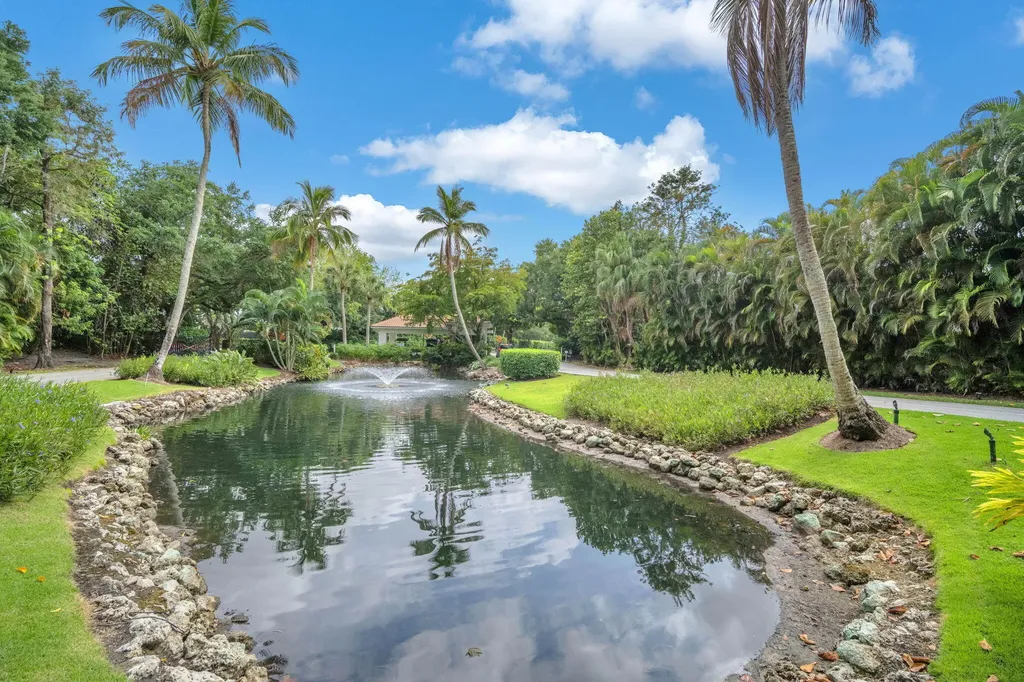 11813 Pebblewood Drive Wellington FL 33414