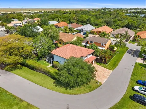 2670 NW 123rd Drive Coral Springs FL 33065