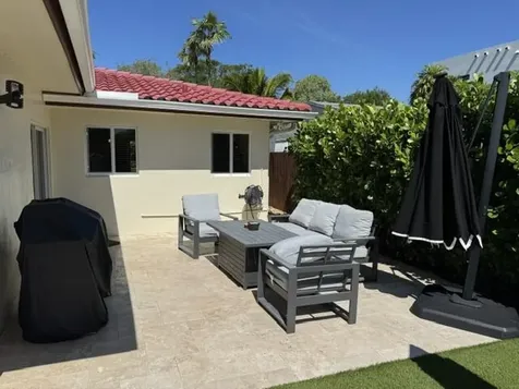 632 SW 8th Avenue Fort Lauderdale FL 33315