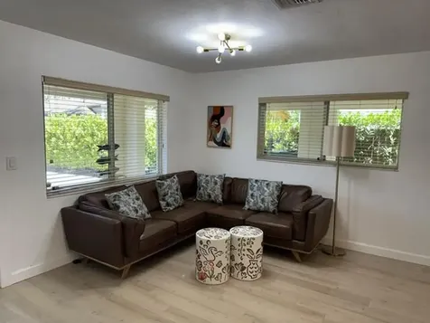 632 SW 8th Avenue Fort Lauderdale FL 33315