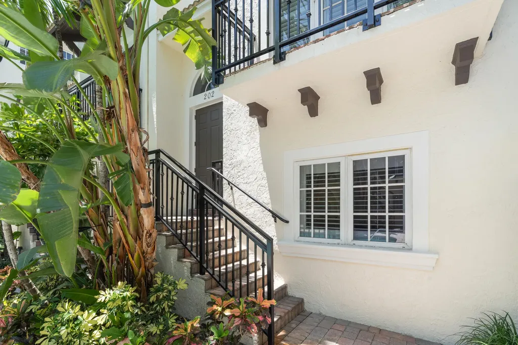 504 SE 7th Street Fort Lauderdale FL 33301