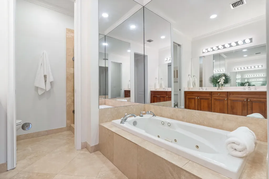 504 SE 7th Street Fort Lauderdale FL 33301