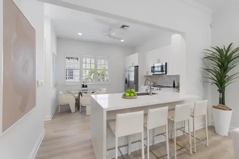 504 SE 7th Street Fort Lauderdale FL 33301