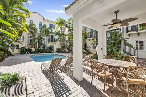 504 SE 7th Street Fort Lauderdale FL 33301
