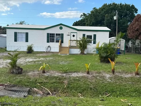 1186 SW Tropical Terrace Stuart FL 34997