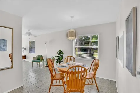 17 Vista Palm Lane Vero Beach FL 32962
