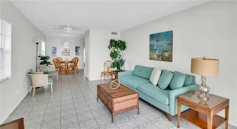 17 Vista Palm Lane Vero Beach FL 32962