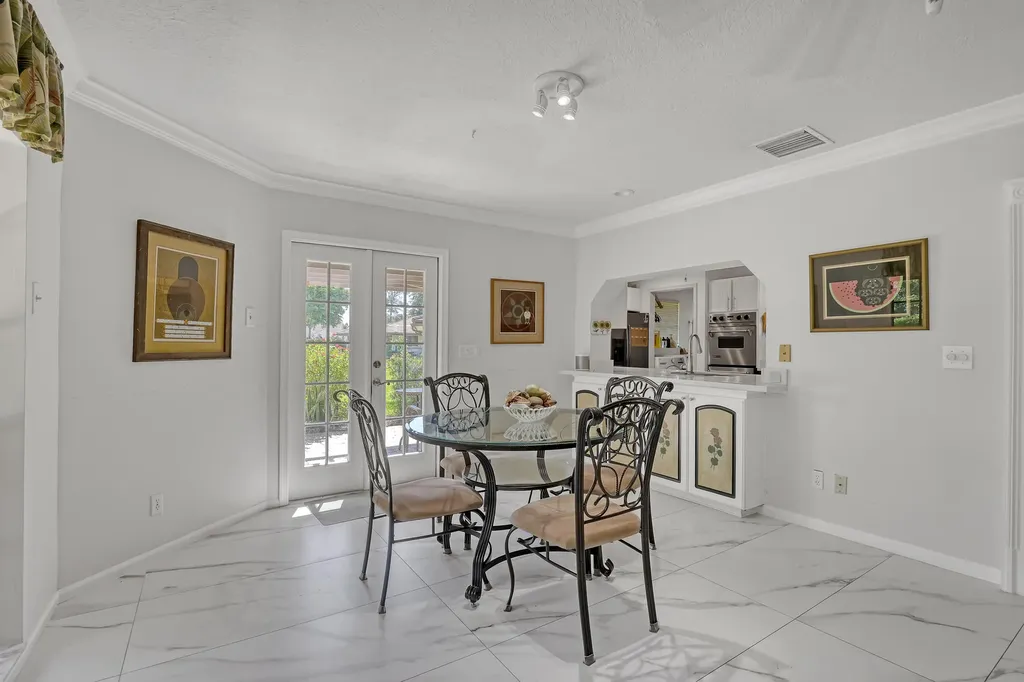 652 Cypress Key Circle Atlantis FL 33462