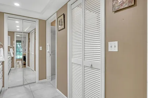 652 Cypress Key Circle Atlantis FL 33462